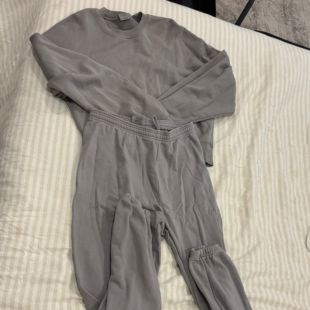 SKIMS Gray Crewneck Sweatshirt and Joggers Set
